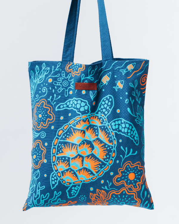 Reef Turtles Everyday Tote